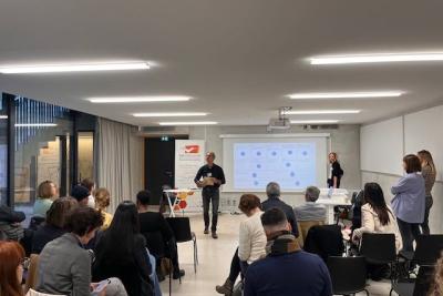 Agrandir l'image 8 sur 9, fenêtre modale