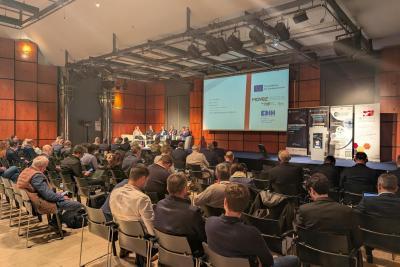 Agrandir l'image 10 sur 36, fenêtre modale