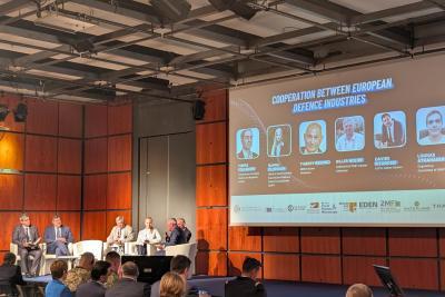 Agrandir l'image 13 sur 36, fenêtre modale