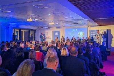 Agrandir l'image 8 sur 9, fenêtre modale