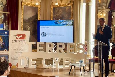 Agrandir l'image 1 sur 22, fenêtre modale