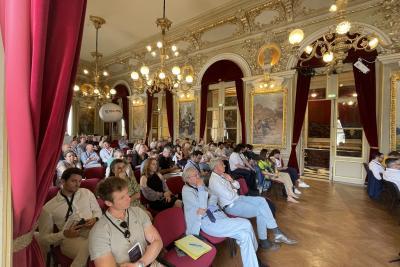 Agrandir l'image 7 sur 22, fenêtre modale