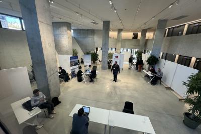 Agrandir l'image 2 sur 10, fenêtre modale