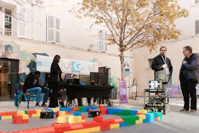 Agrandir l'image 9 sur 66, fenêtre modale