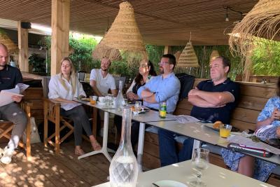 Agrandir l'image 14 sur 33, fenêtre modale