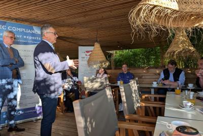 Agrandir l'image 22 sur 33, fenêtre modale