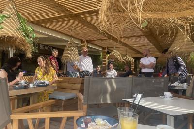 Agrandir l'image 6 sur 33, fenêtre modale