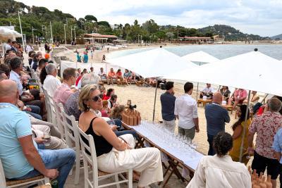 Agrandir l'image 11 sur 18, fenêtre modale