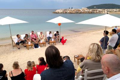 Agrandir l'image 12 sur 18, fenêtre modale