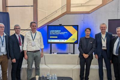 Agrandir l'image 3 sur 16, fenêtre modale