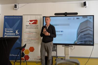 Agrandir l'image 11 sur 27, fenêtre modale