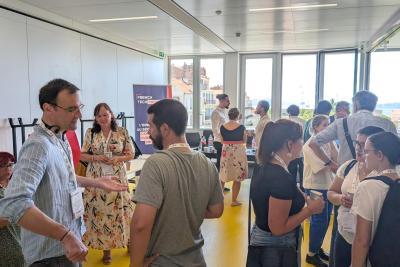 Agrandir l'image 20 sur 26, fenêtre modale