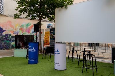 Agrandir l'image 42 sur 58, fenêtre modale