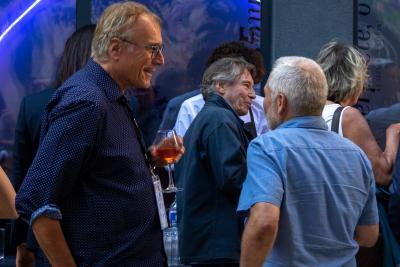 Agrandir l'image 14 sur 58, fenêtre modale